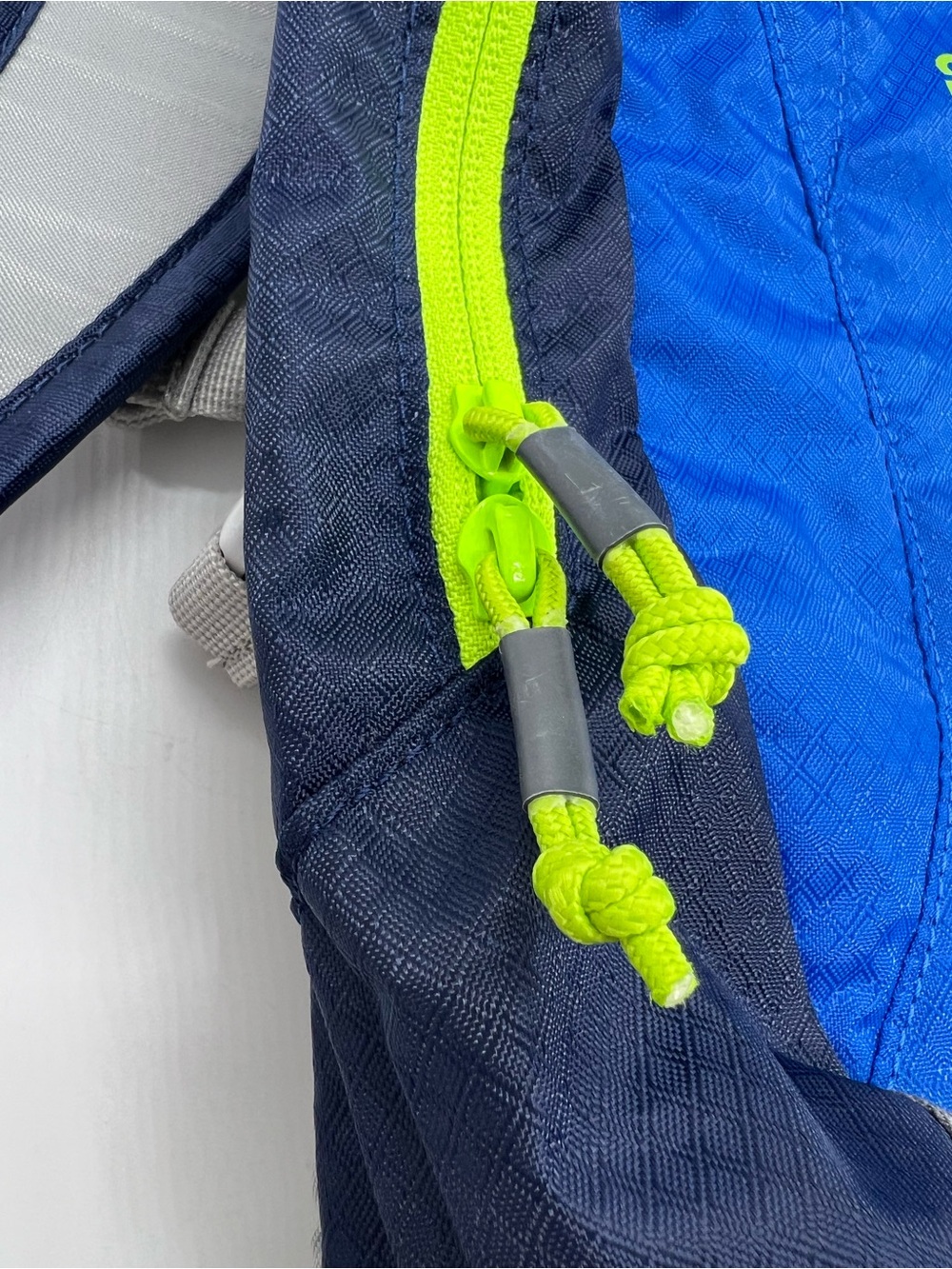 CamelBak Kicker Kid's Blue and Neon Green Kicker Backpack - Picture 12 of 14